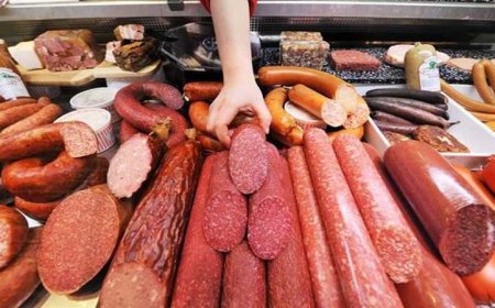 Həkim gündə nə qədər kolbasa yeməyin təhlükəsiz olduğunu açıqladı