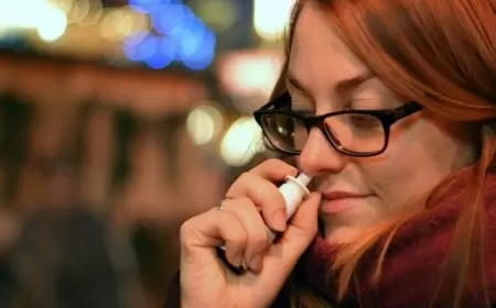 Alzheimer xəstəliyini burun spreyi ilə mülaicə etmək mümkün olacaq