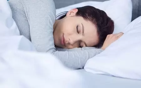 İşıqları yandırıb yatmaq sağlamlığınızı korlaya bilər