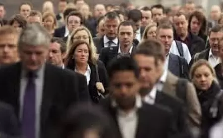 İnsan bu yaşa çatanda ehtiyatlı olmalıdır