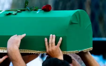 Məşhur teleaparıcı vəfat etdi - FOTO