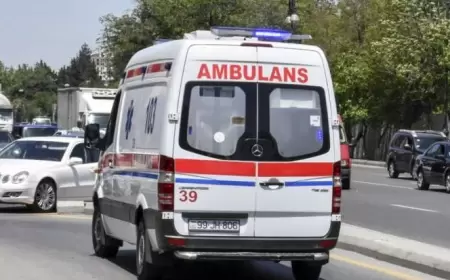 Qubada sərnişin avtobusu avtomobillə toqquşdu - Ölən və 14 yaralı var