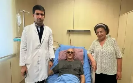 Fikrət Əmirovun oğlunun xəstəxanadan fotosu yayıldı