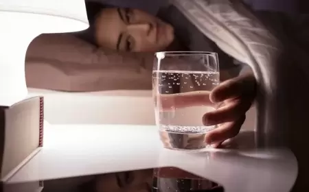 Yatağının yanına su qoyanlara xəbərdarlıq