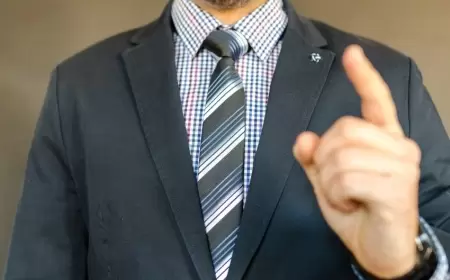 Qalstuk taxmağın beyinə təsiri... - EHTİYYATLI OLUN!