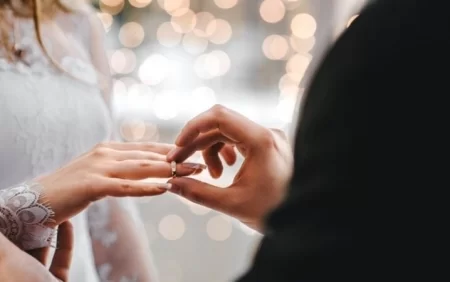 Sevdiyi xanımla dərhal evlənmək istəyən 4 kişi bürcü