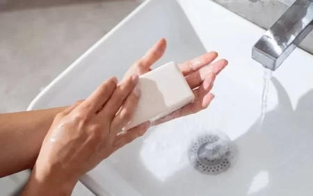 Hamı eyni səhvi edir: Yalnız bu 3 yeri sabunlayın