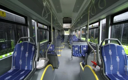 Qadın avtobusda uşaq dünyaya gətirdi - FOTO