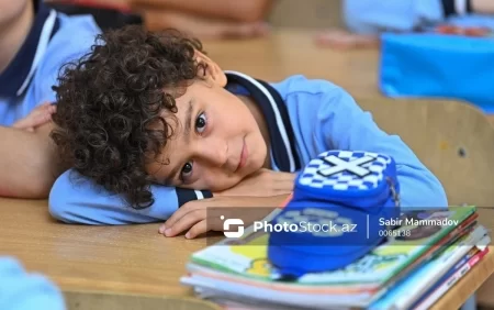 Şagirdlərin dərs oxuyarkən fikirlərini dağıdan SƏBƏBLƏR