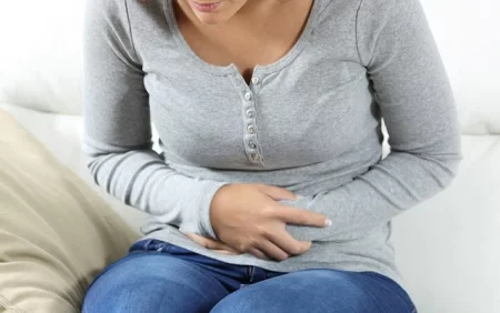 Düz bağırsaqdan selik və axıntı - Xərçəngin əlaməti ola bilər