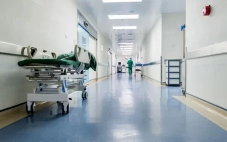 Xərçəng qadından AÇIQLAMALAR: "Hamı bizi günahkar bilir ki..."