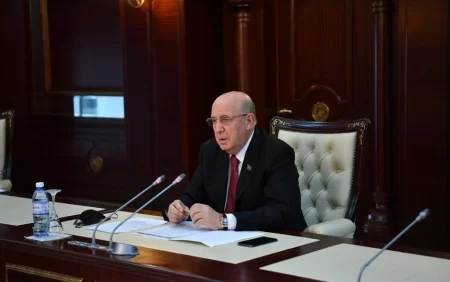 Komitə sədri: Elə rayonlarımız var ki, orada 100-dən artıq həkim və orta tibb işçisi çatışmır