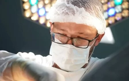 Nazirliyə cəmi 82 plastik cərrah MÜRACİƏT EDİB - RƏSMİ