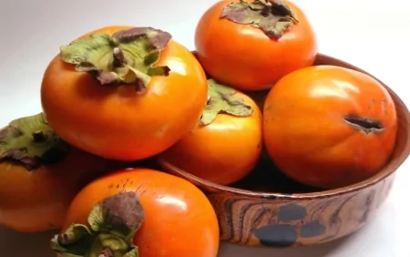 Xurma bu qidalarla yeyilməməlidir: Problemlərə səbəb ola bilər