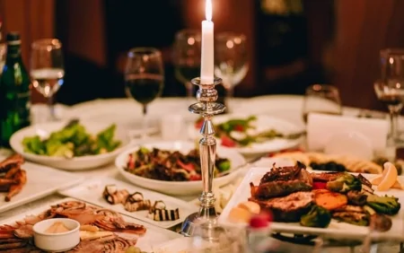 Axşam yeməyi üçün ideal vaxt - Dietoloq açıqladı