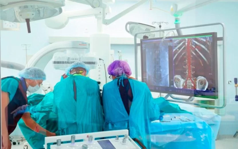 Xərçəng üzərində qələbə yaxındır: həkimlərdən unikal əməliyyat - Doktor ...