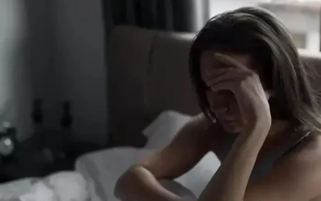 Qocalıq xəstəliyi hesab edilirdi, gənclərdə də müşahidə olunur - İş stresi ilə səhv salınır