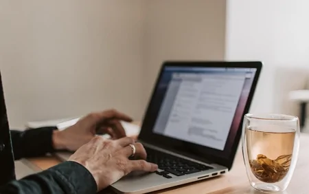 İşdə çox oturan kişilərin nəzərinə - Əgər subaysınızsa...