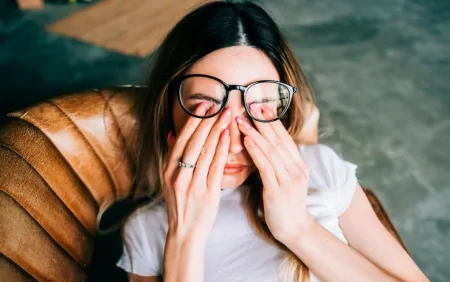 Gözlərdəki bu əlamətlərə diqqət - İnfarktın xəbərçisi ola bilər