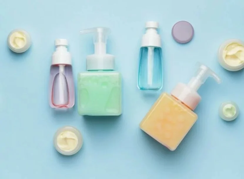 Kosmetik məhsullardakı TƏHLÜKƏ - Tərkibində bunlar varsa...