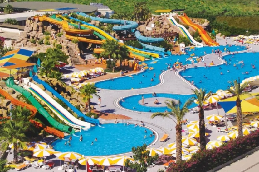 “Golden Beach”də FACİƏ: "tok" vurub öldürdü