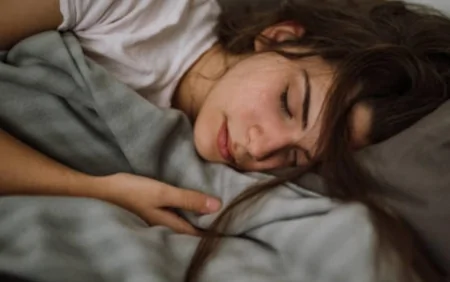 Səhər belə oyanırsınızsa dərhal həkimə gedin - Terapevtdən açıqlama